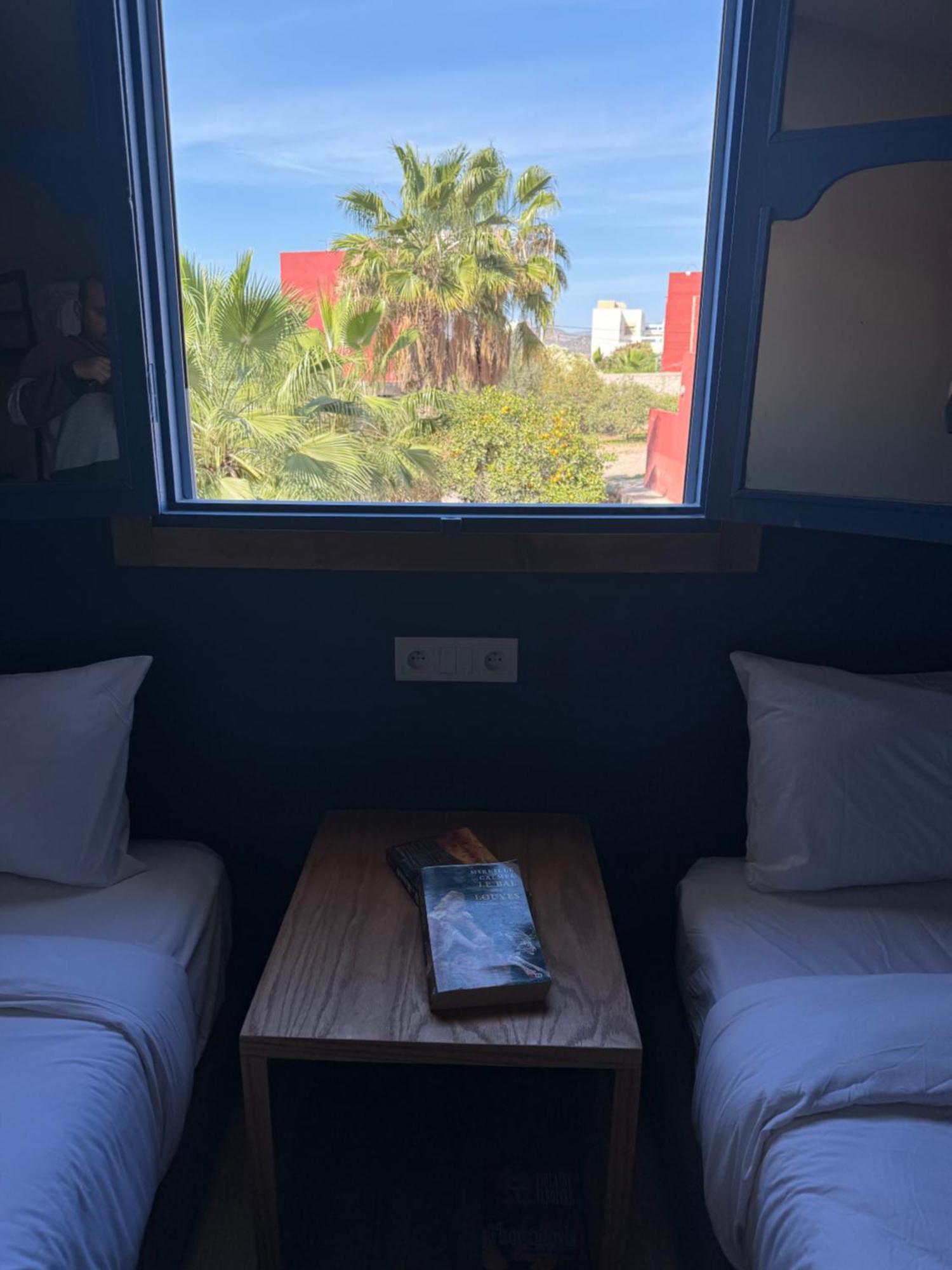 Playa Del Sol Surf House Hostel Tamraght Εξωτερικό φωτογραφία